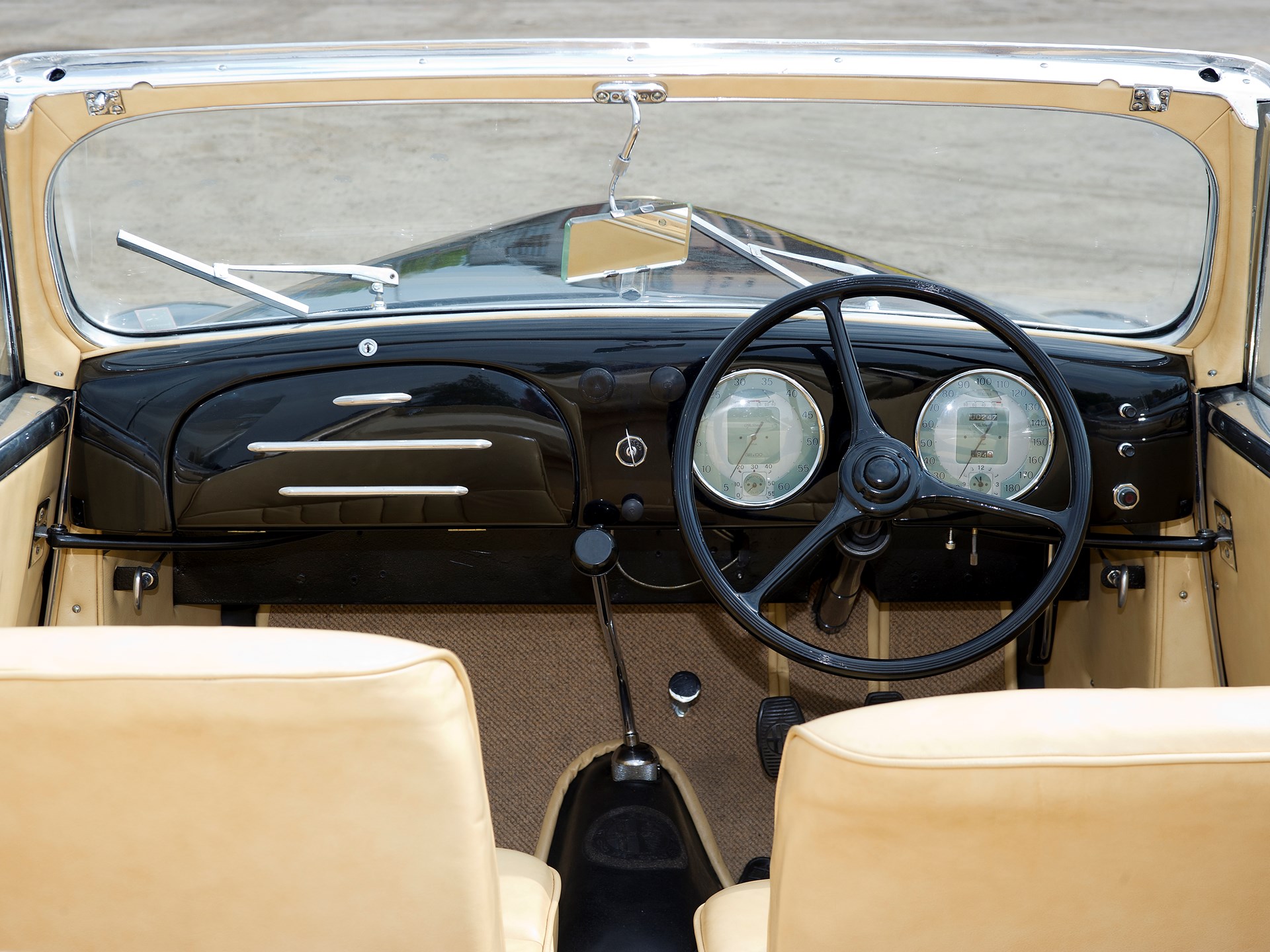 Alfa Romeo 6C 2500 Cabriolet Touring