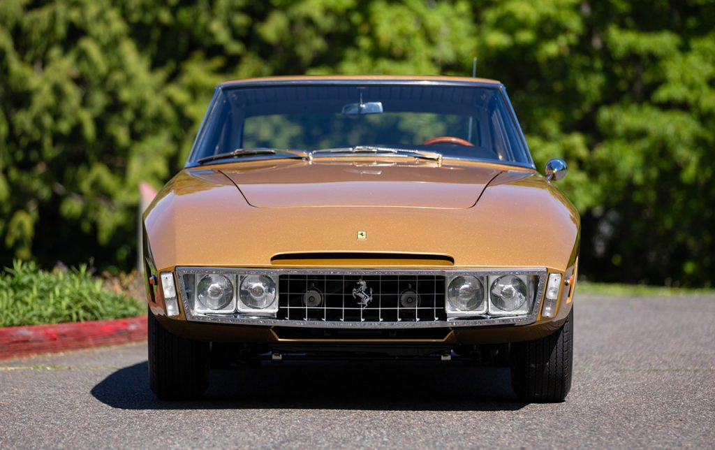 Ferrari 330 GT 2+2 Navarro