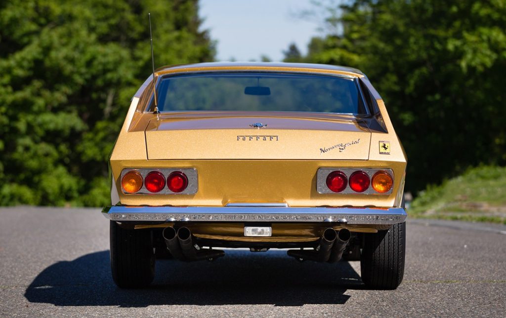 Ferrari 330 GT 2+2 Navarro