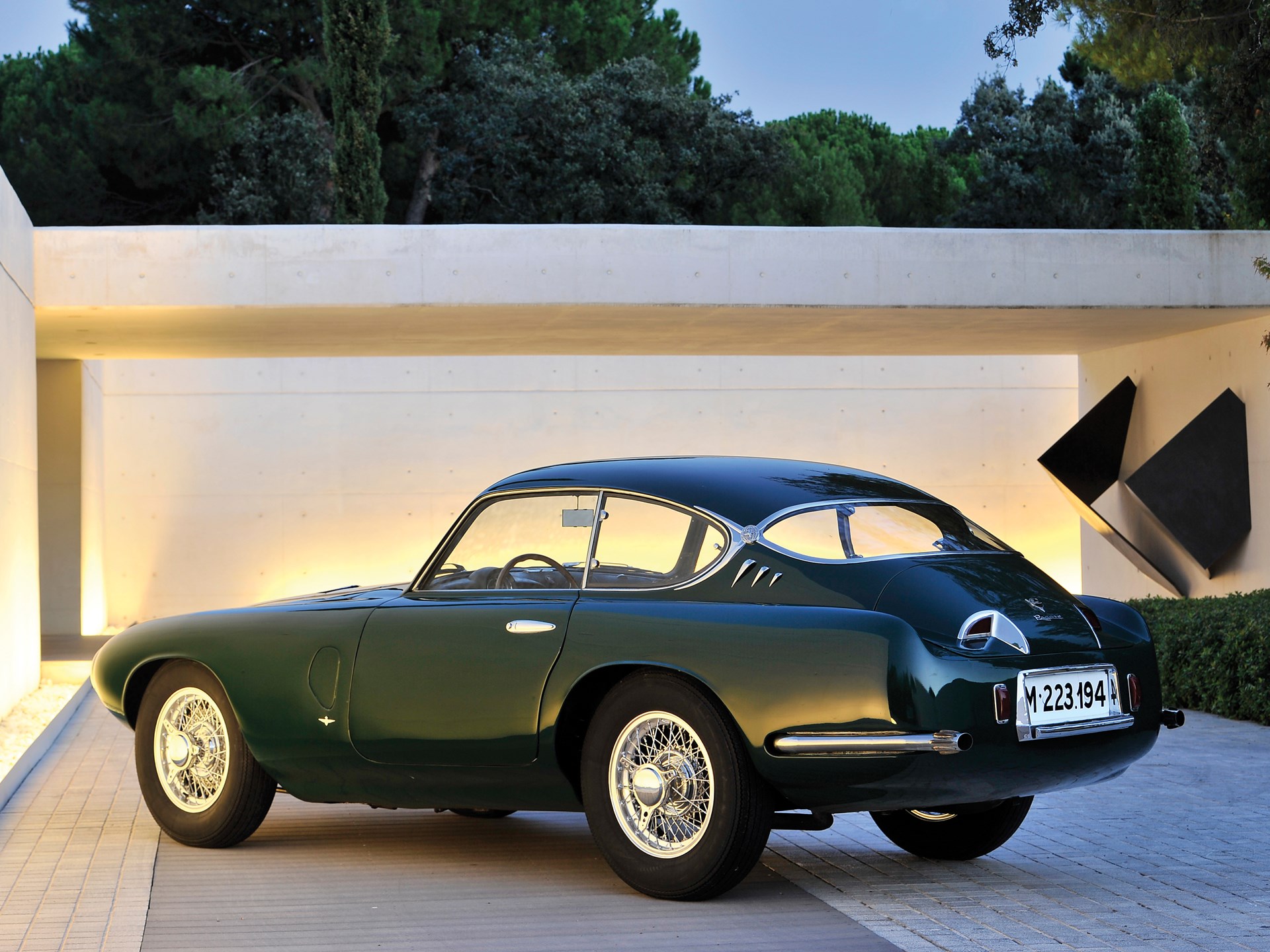 Pegaso Z-102 Touring