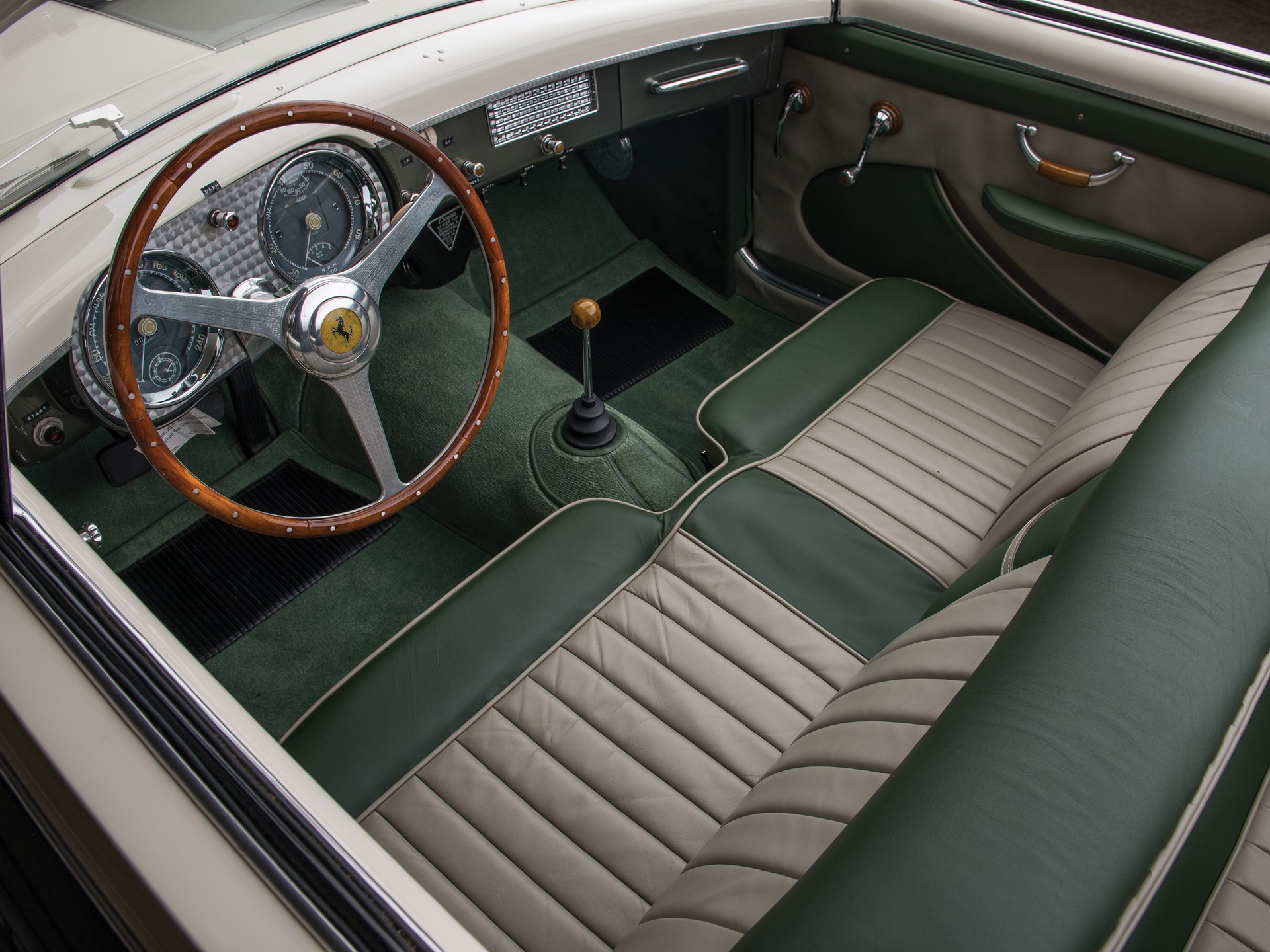 Ferrari 342 America Cabriolet Vignale