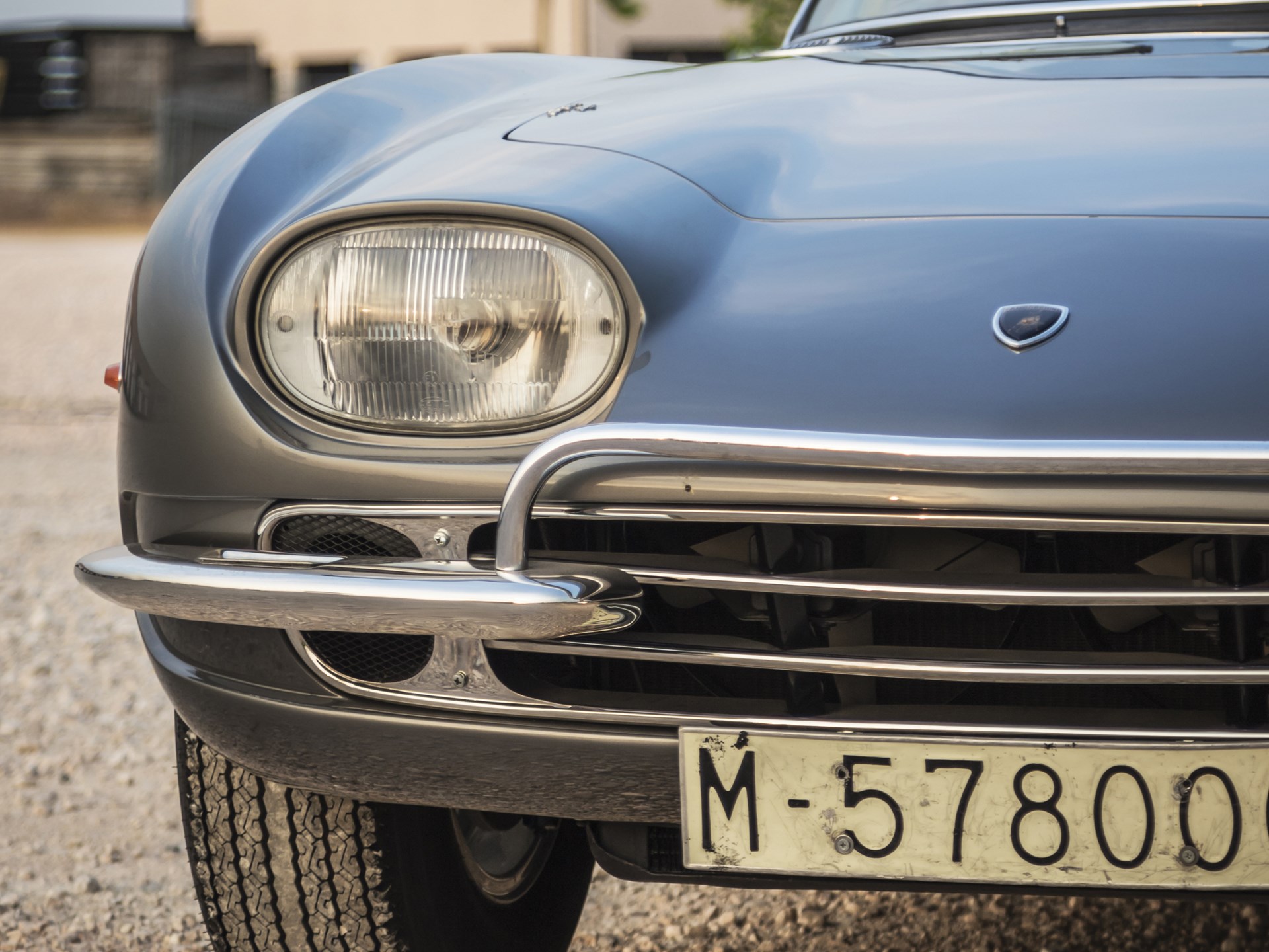Lamborghini 400 GT