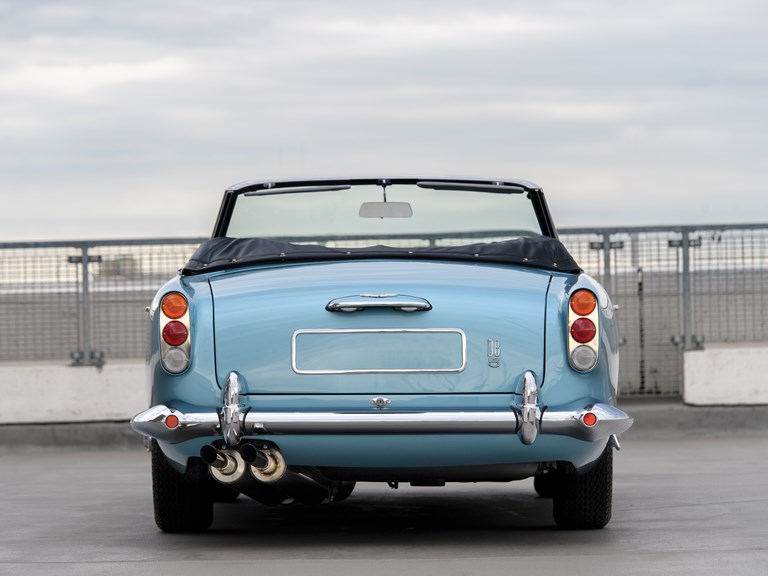 Aston Martin DB5 Volante