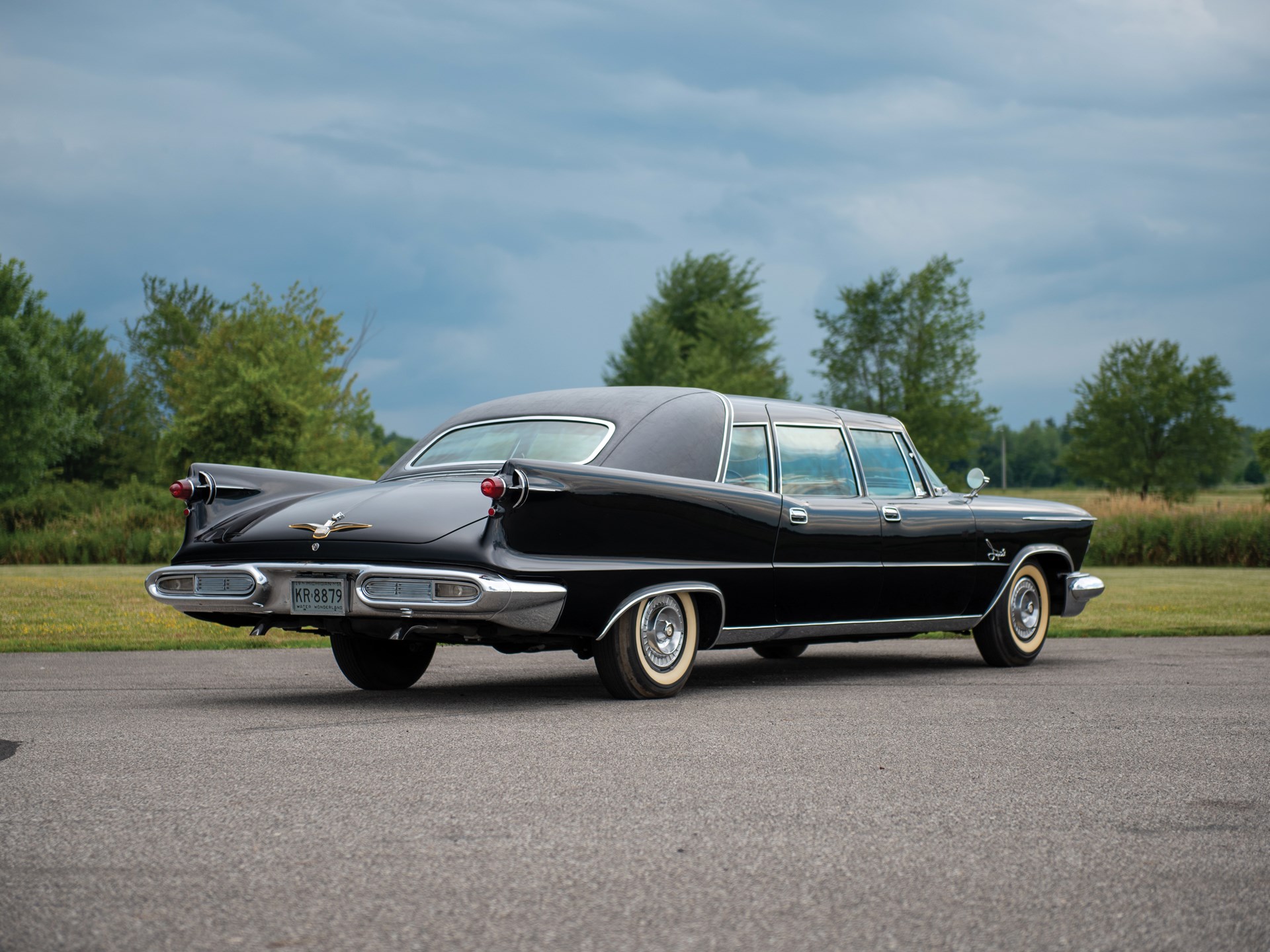 Imperial Crown Limousine