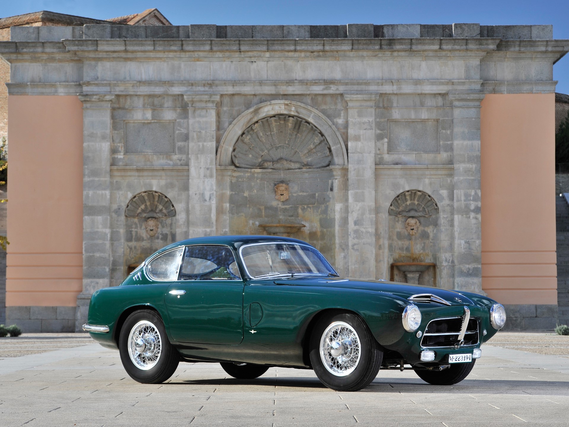 Pegaso Z-102 Touring