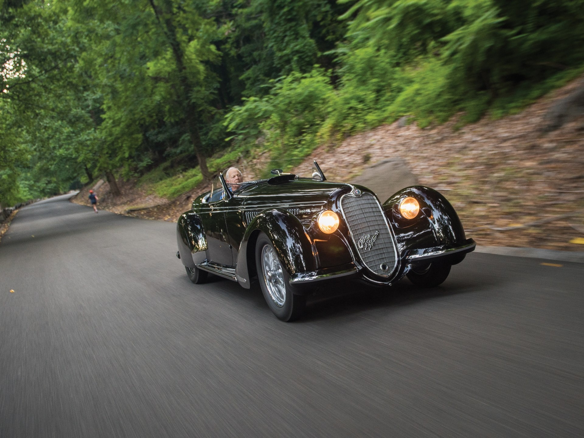 Alfa Romeo 8C 2900B Lungo Spider