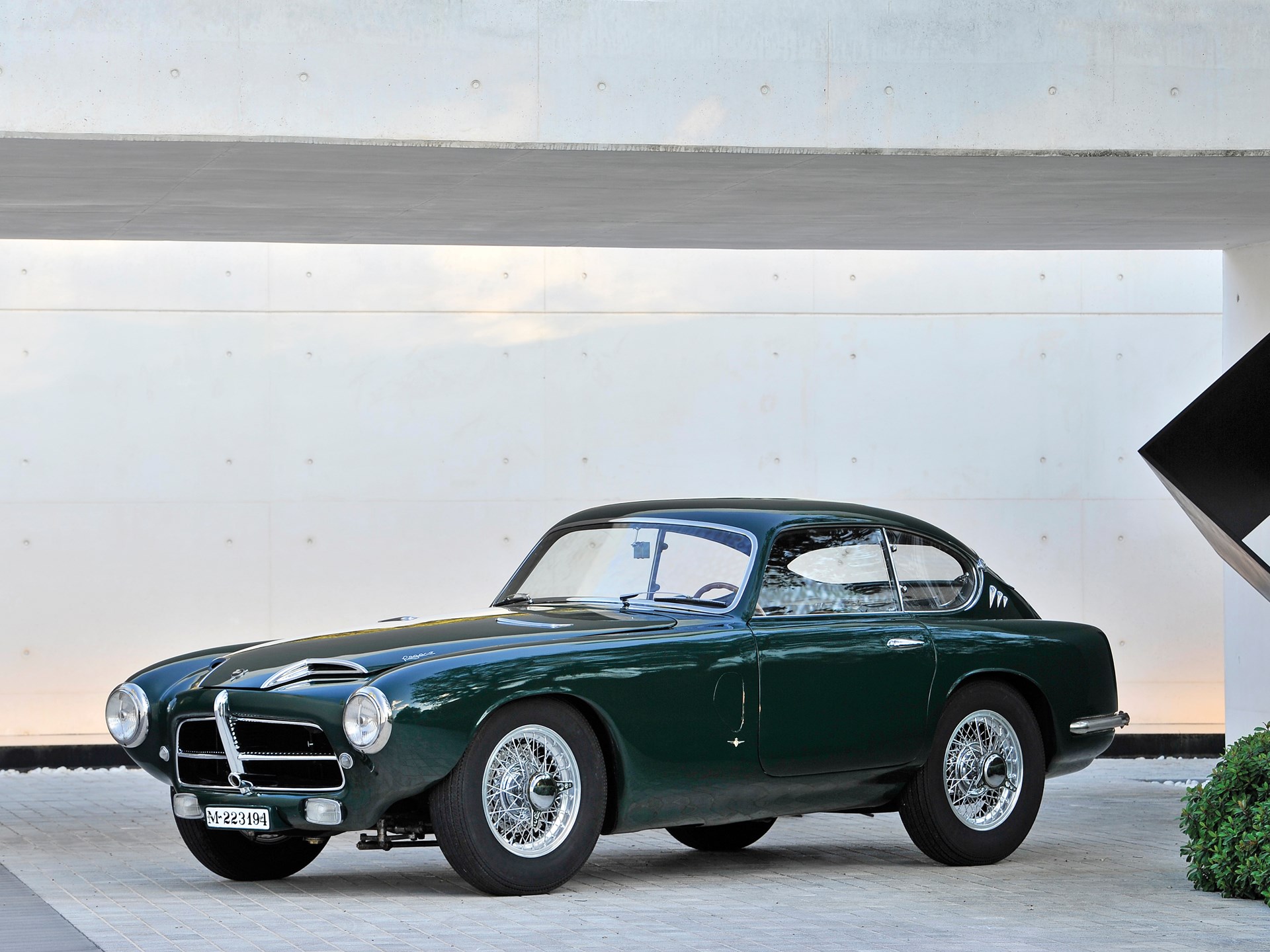 Pegaso Z-102 Touring