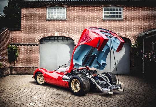 Ferrari 330 P4