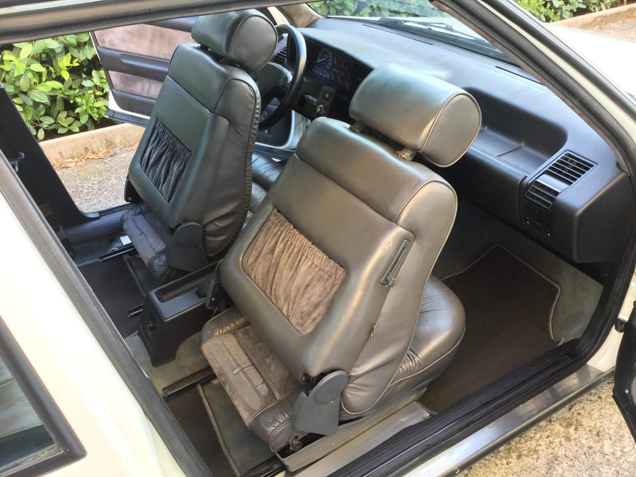 Lancia Thema Coupé
