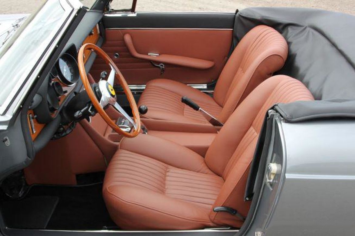 Ferrari 365 GTS