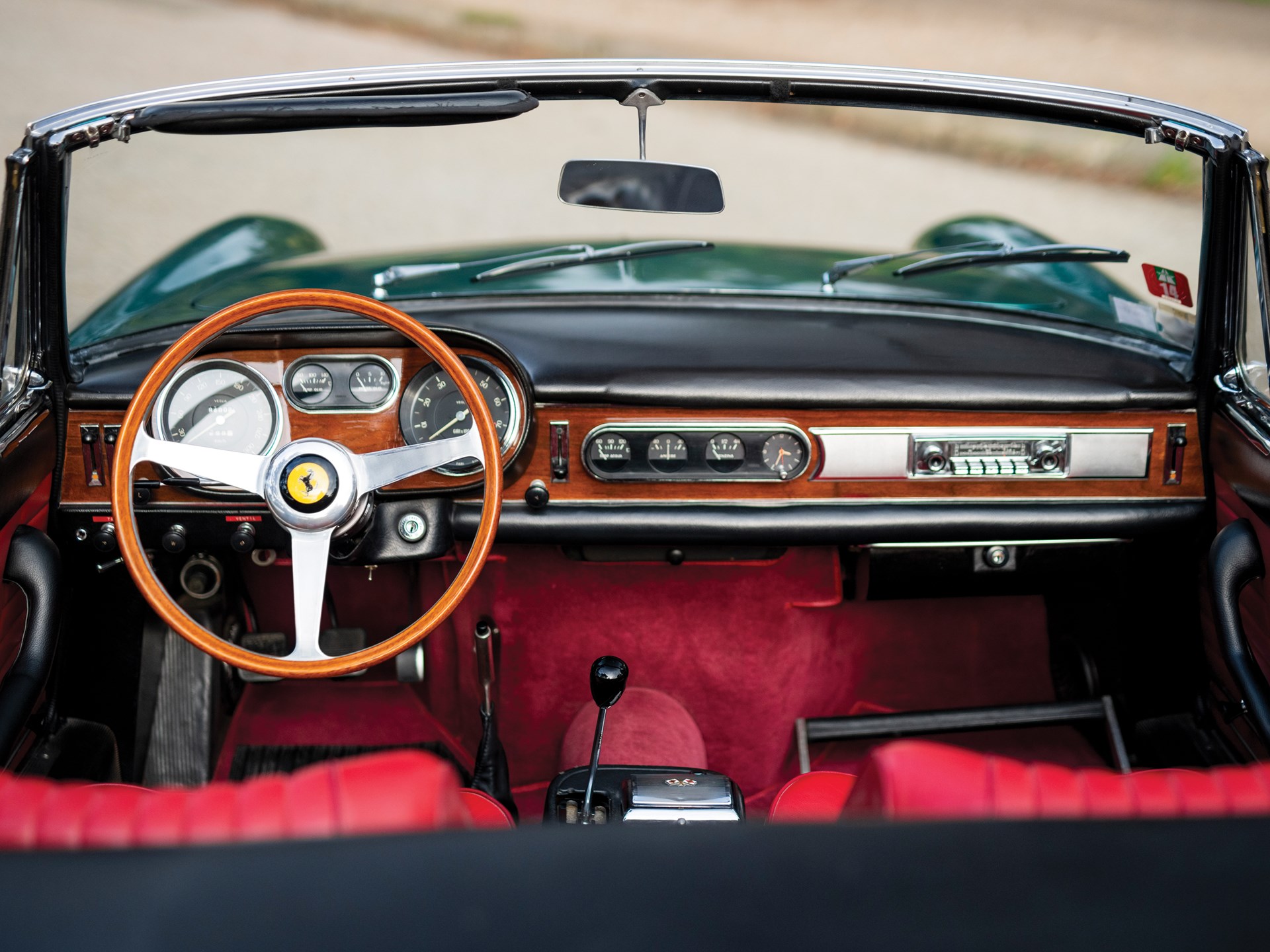 Ferrari 275 GTS