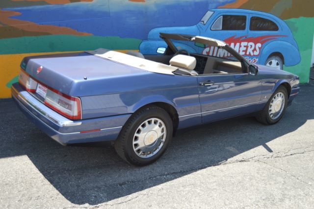 Cadillac Allanté