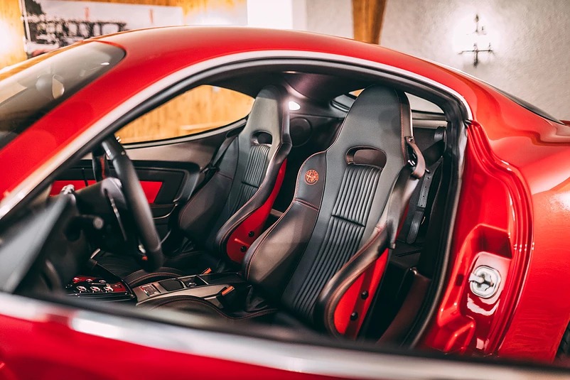 Alfa Romeo 8C Competizione Touring