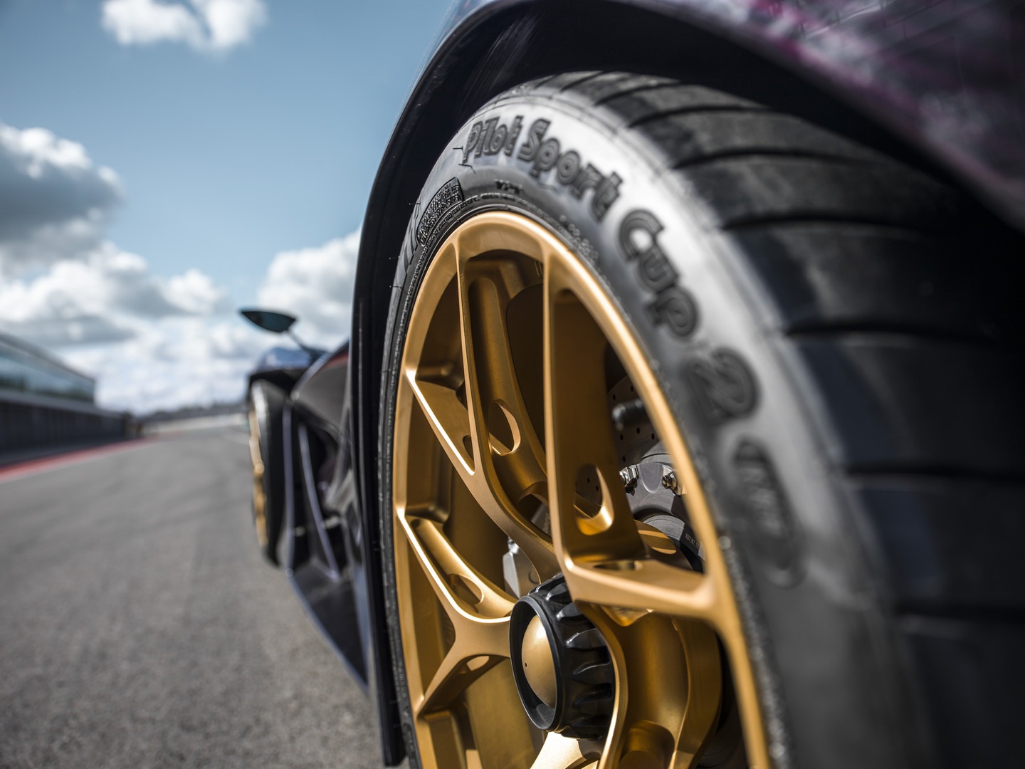 Apollo Intensa Emozione