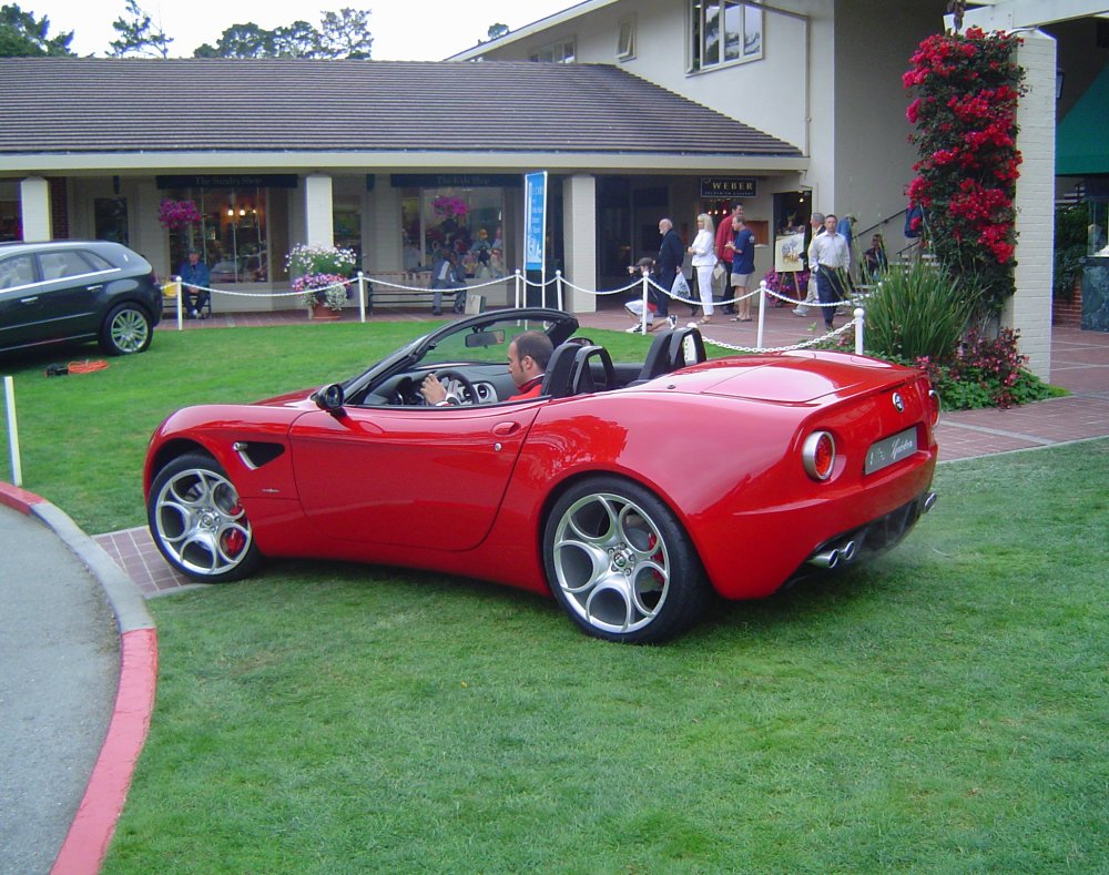 Alfa Romeo 8C Spider Concept