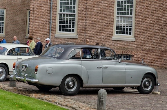 Rolls-Royce Silver Dawn Ghia