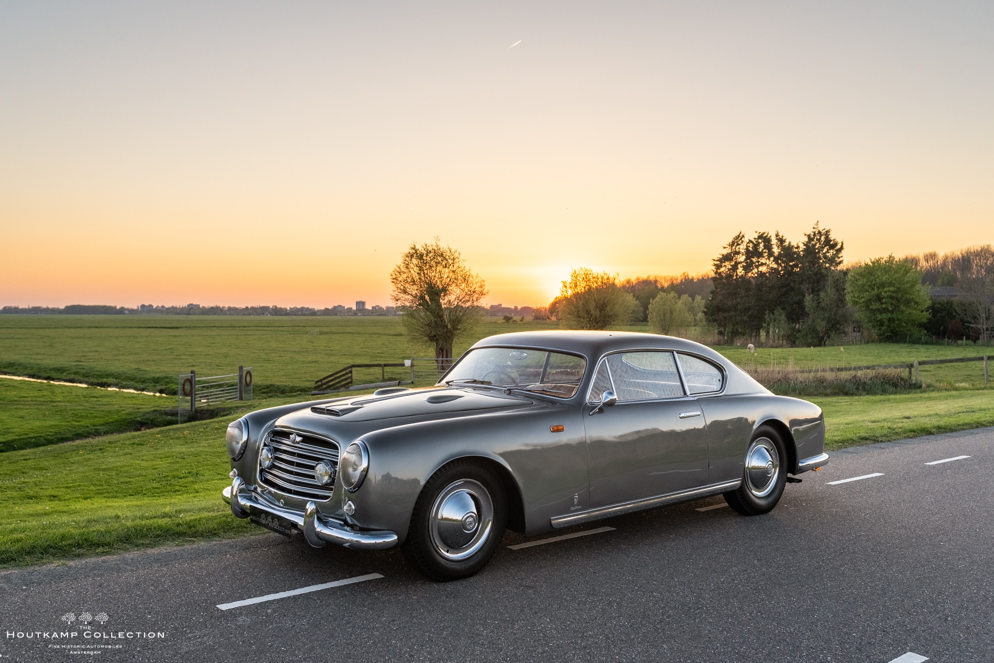 Alfa Romeo 6C 2500 S Pininfarina