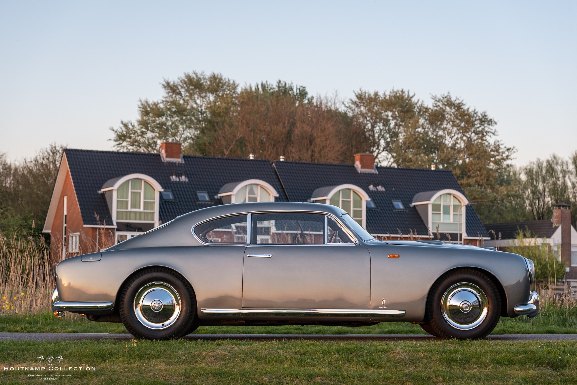 Alfa Romeo 6C 2500 S Pininfarina
