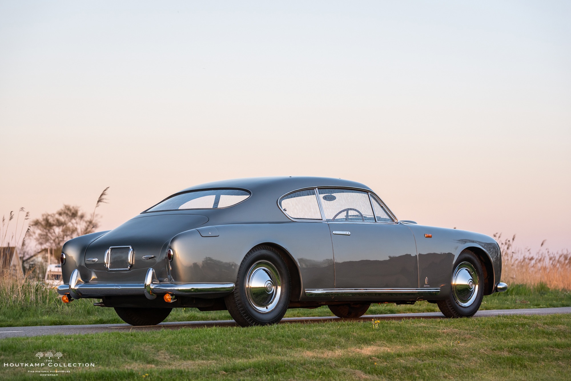 Alfa Romeo 6C 2500 S Pininfarina