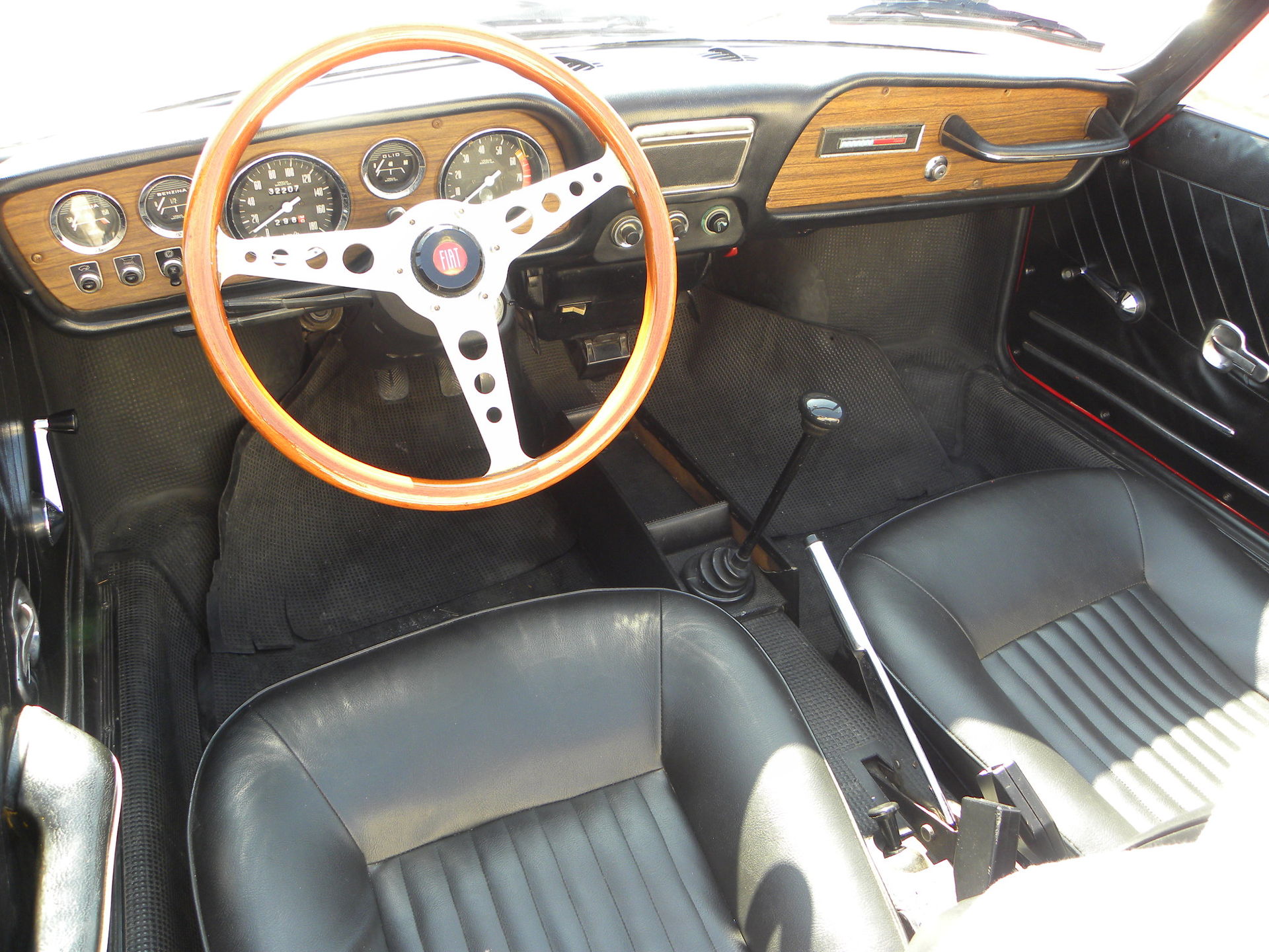Fiat 850 Spider Bertone