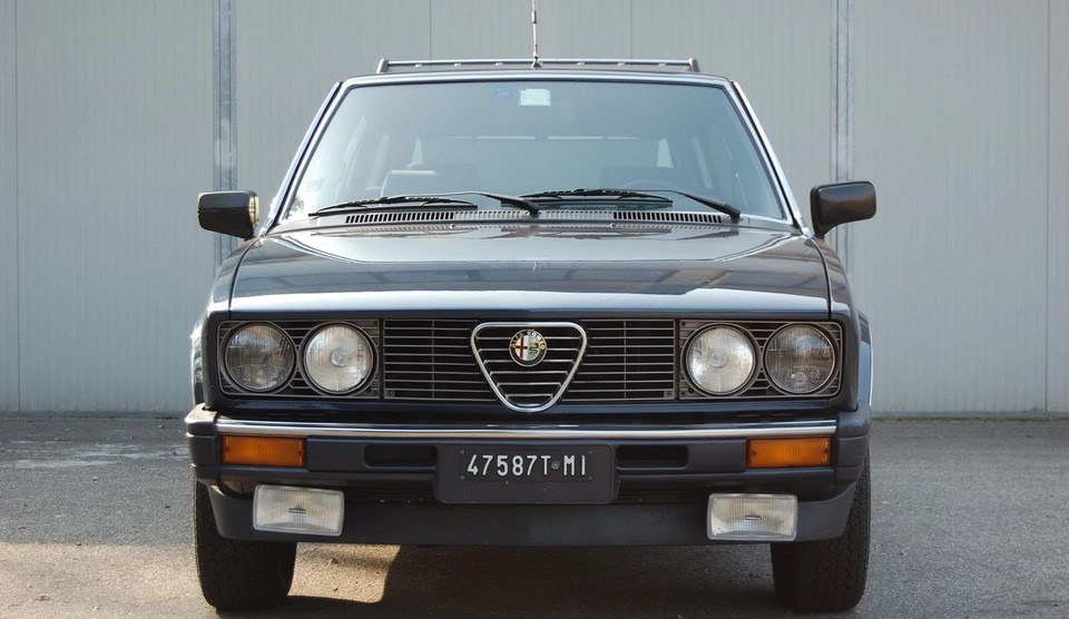 Alfa Romeo Alfetta SW