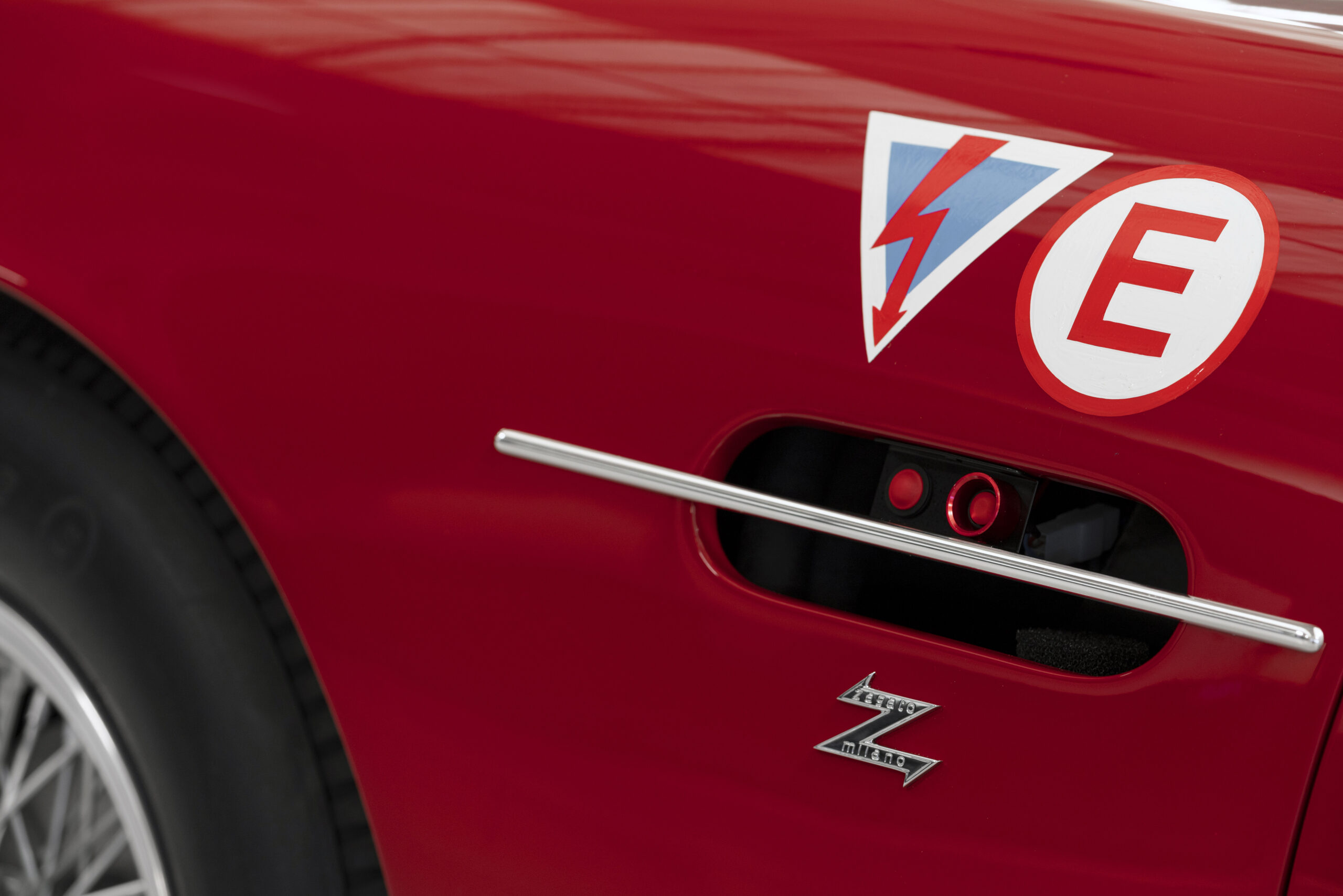 Aston Martin DB4 GT Continuation