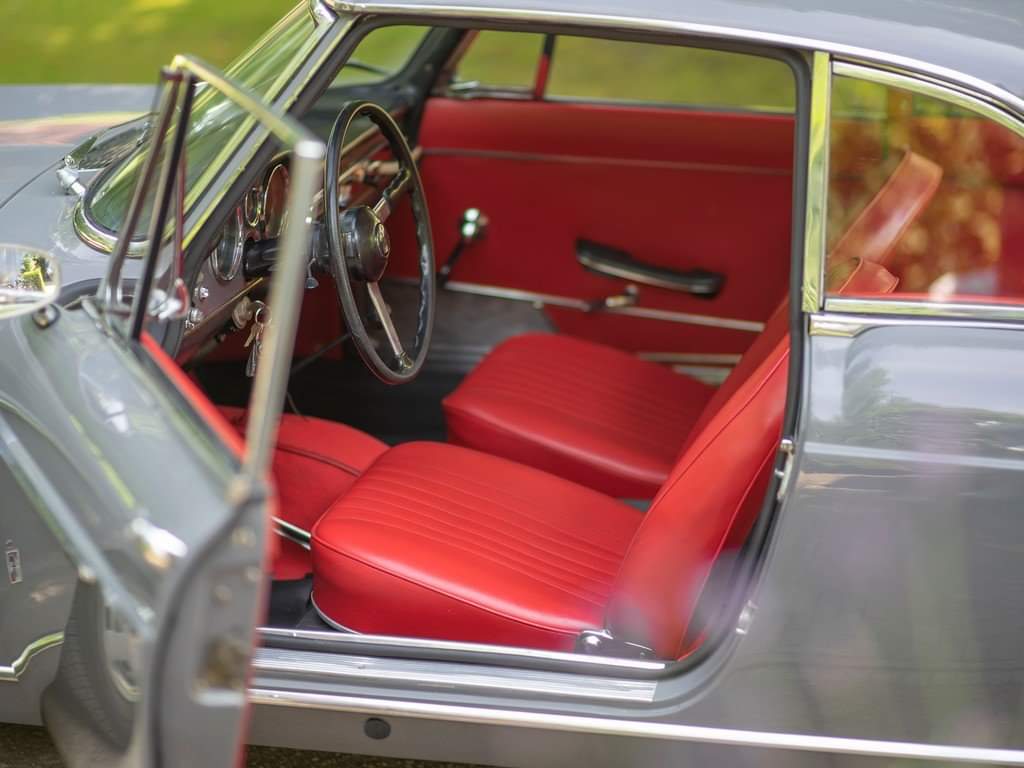 Fiat 1500 Coupé Pininfarina