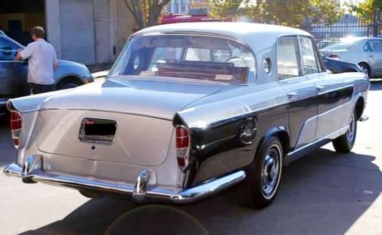 Mercedes-Benz 300C Berlina Allungata