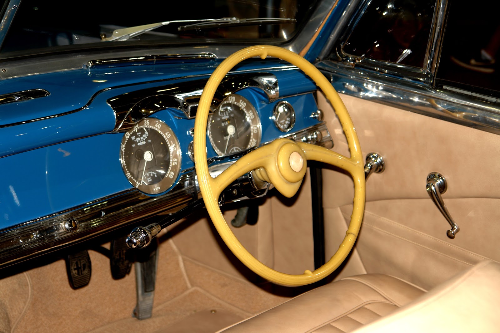 Alfa Romeo 6C 2500 S Cabriolet Boneschi