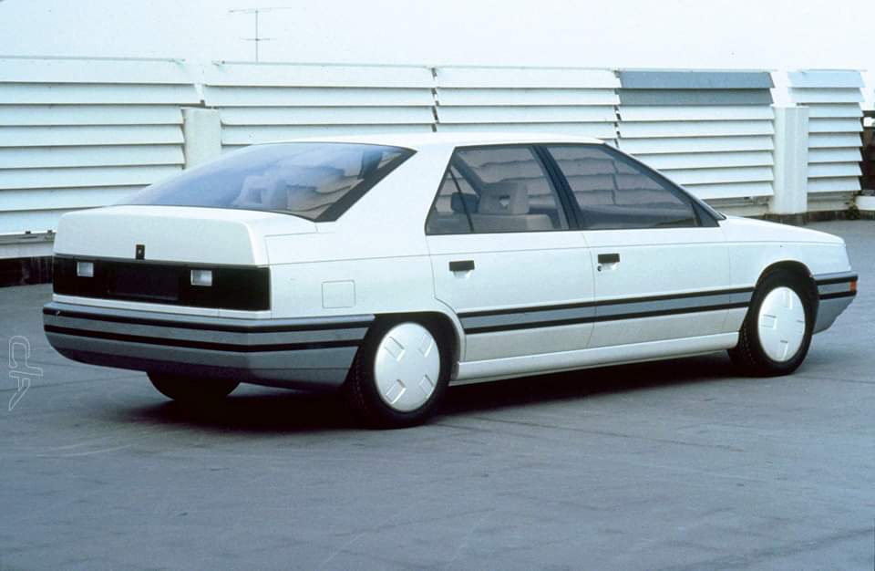 Renault Safrane Gandini