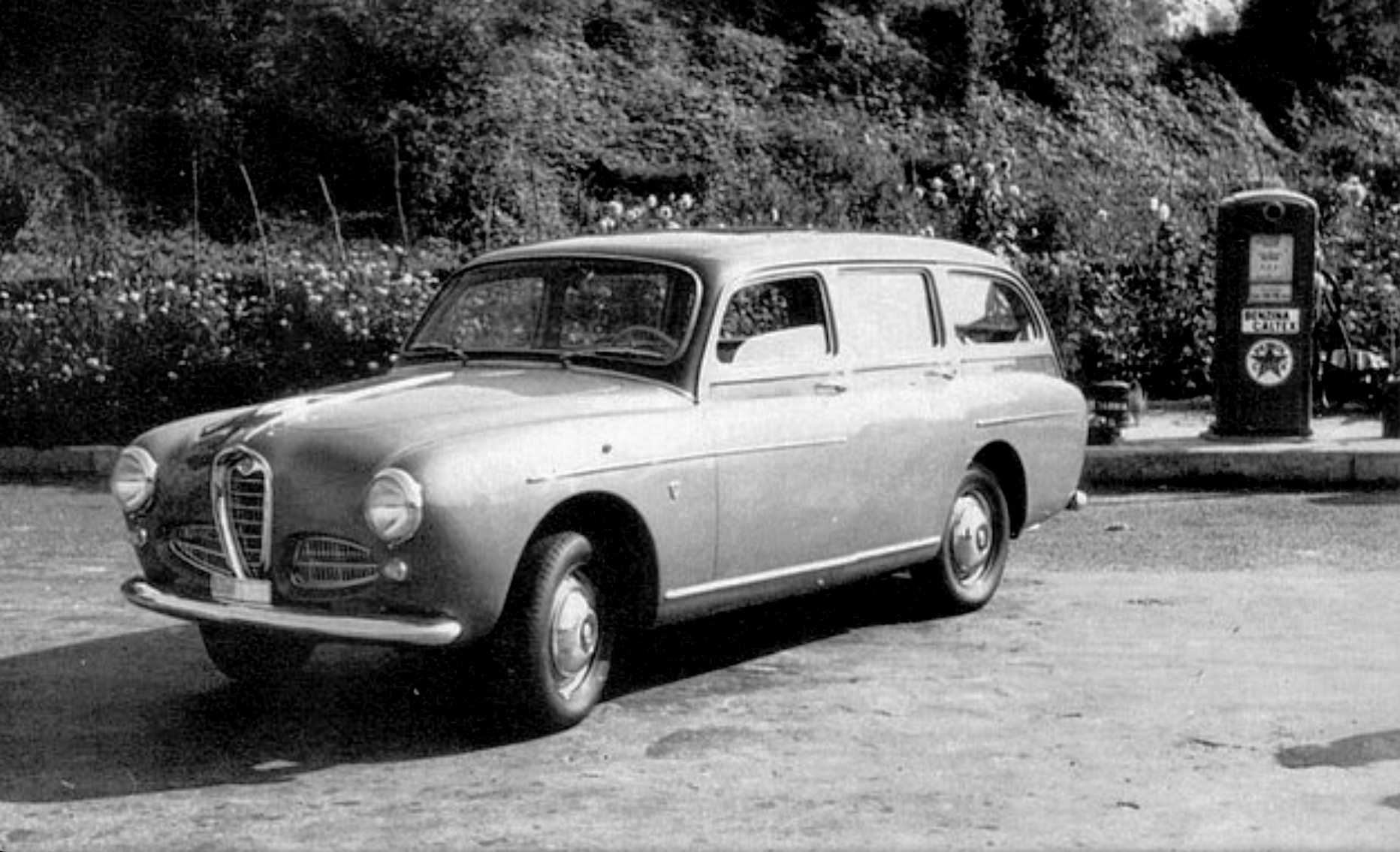 Alfa Romeo 1900 Giardinetta Ghia