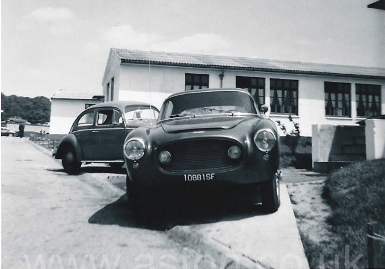 Aston Martin DB2/4 Vignale
