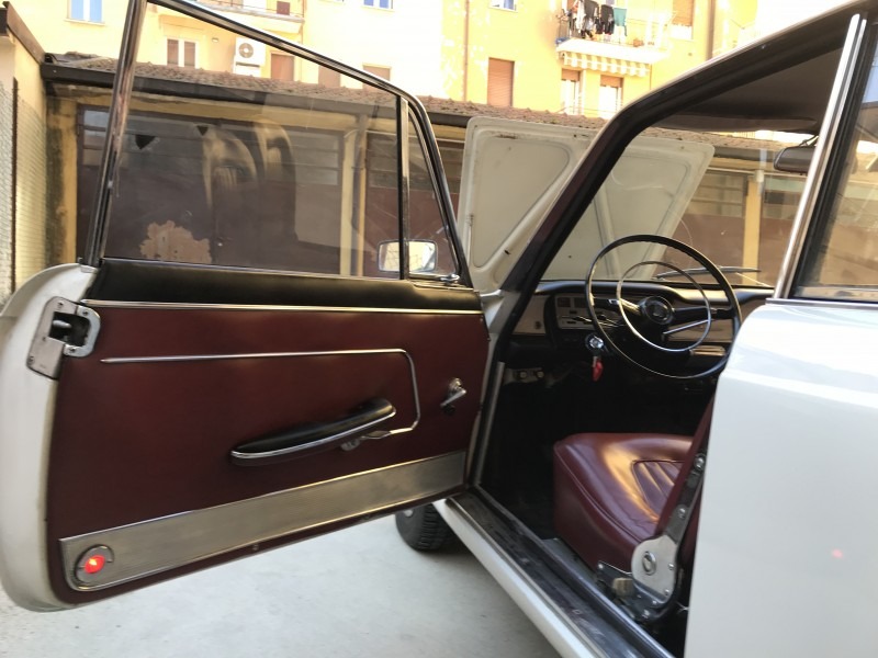 Fiat 1500 Coupé Vignale