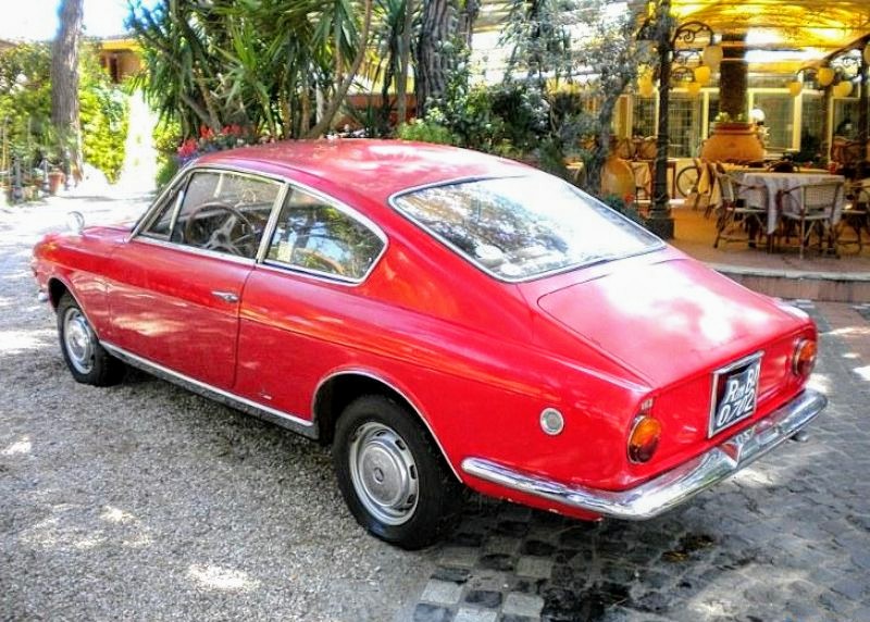 Fiat 1500 Coupé Vignale