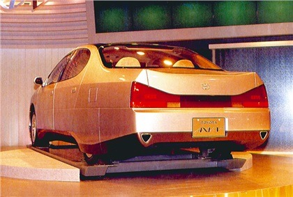 Toyota AXV-V