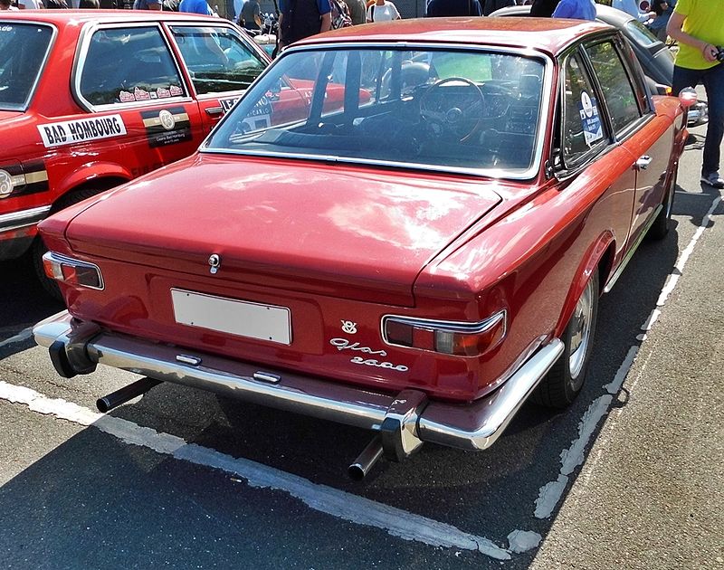 Glas V8
