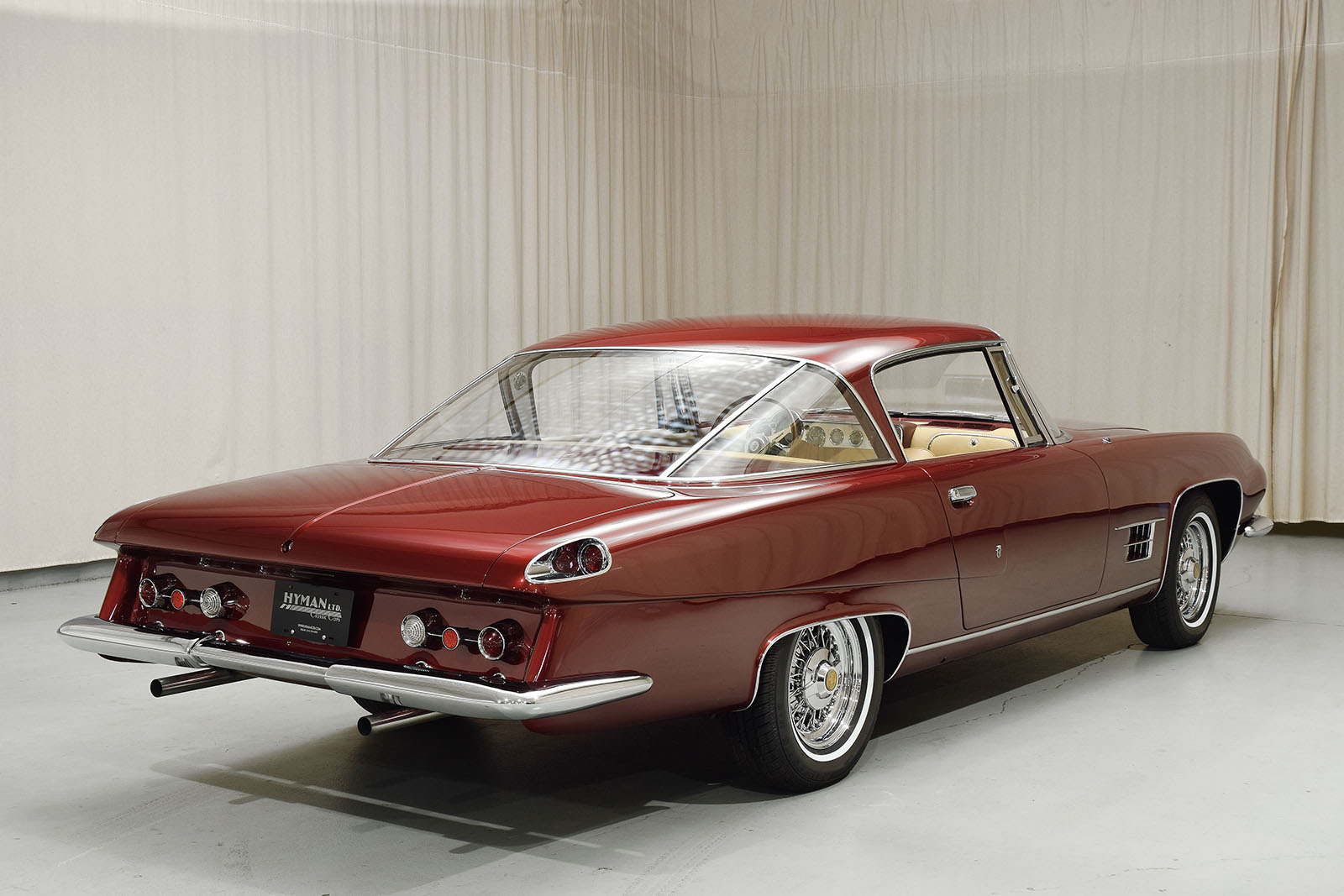 Dual-Ghia L6.4 Coupé