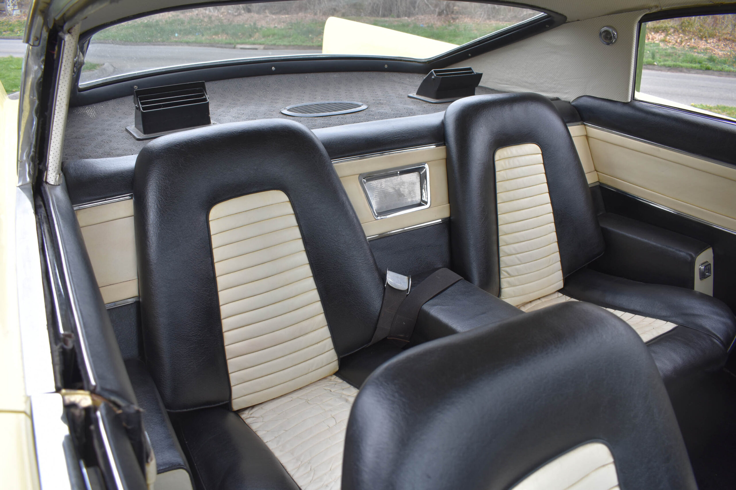 Chrysler 400 Superdart