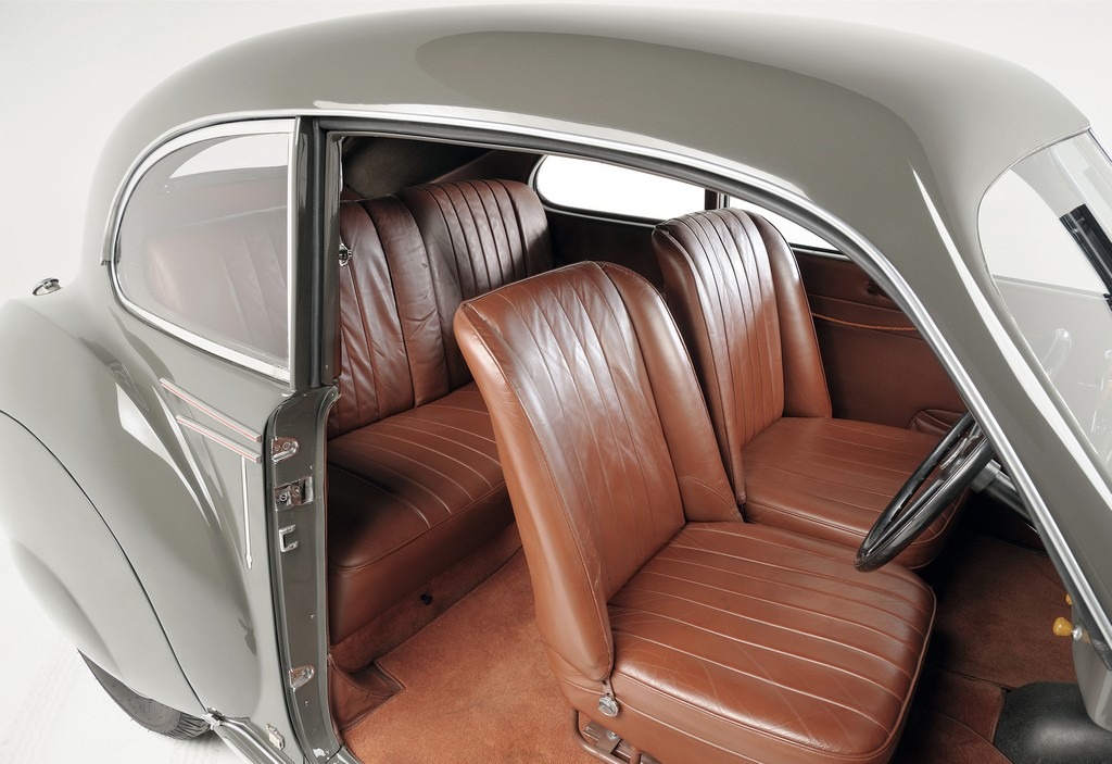 Alfa Romeo 6C 2500 S Castagna
