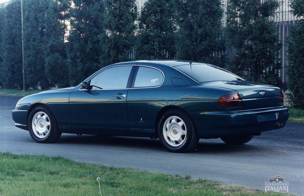 Bentley B2