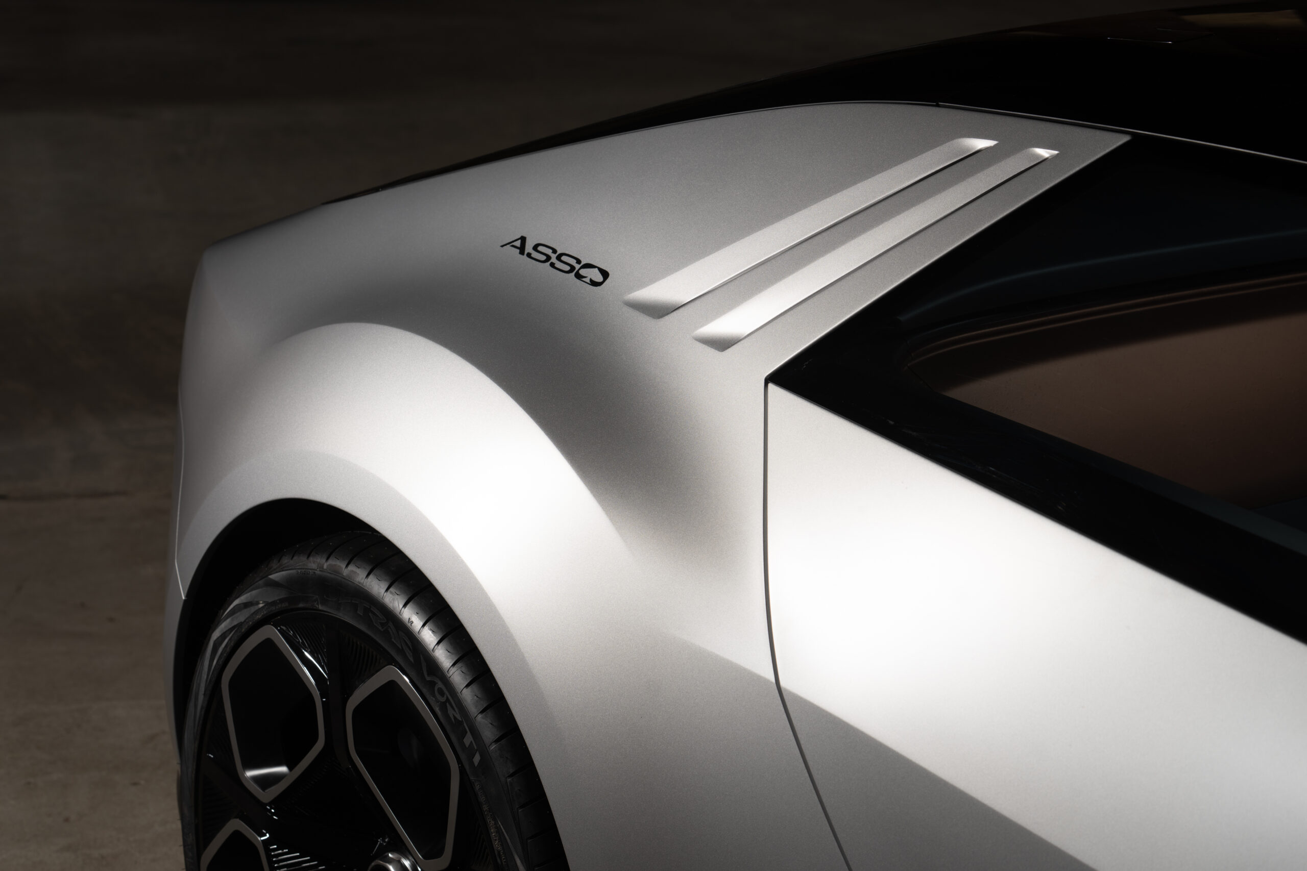Italdesign Asso di Picche in Movimento