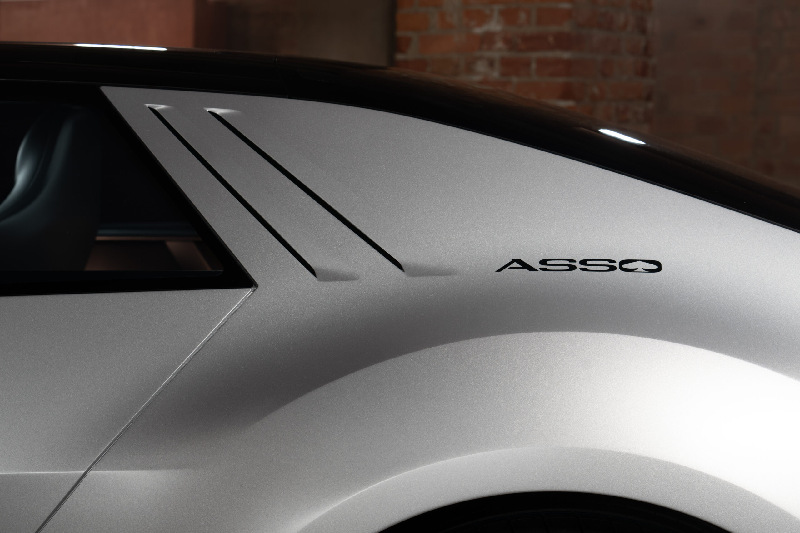 Italdesign Asso di Picche in Movimento