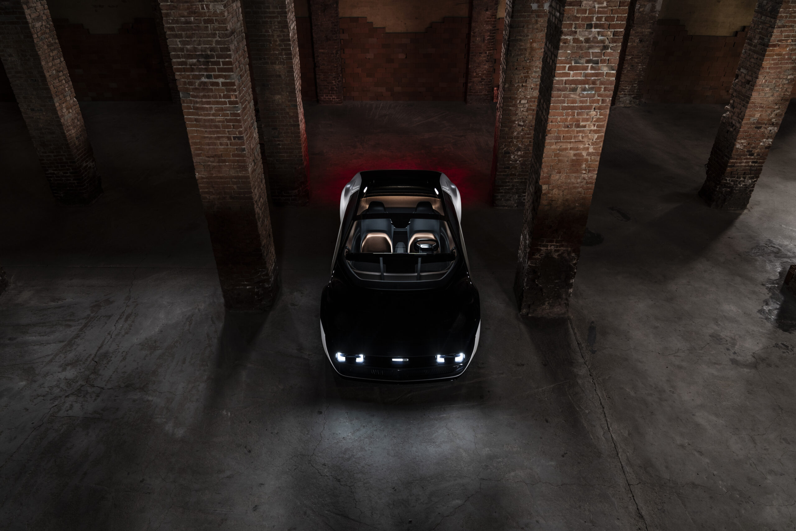 Italdesign Asso di Picche in Movimento