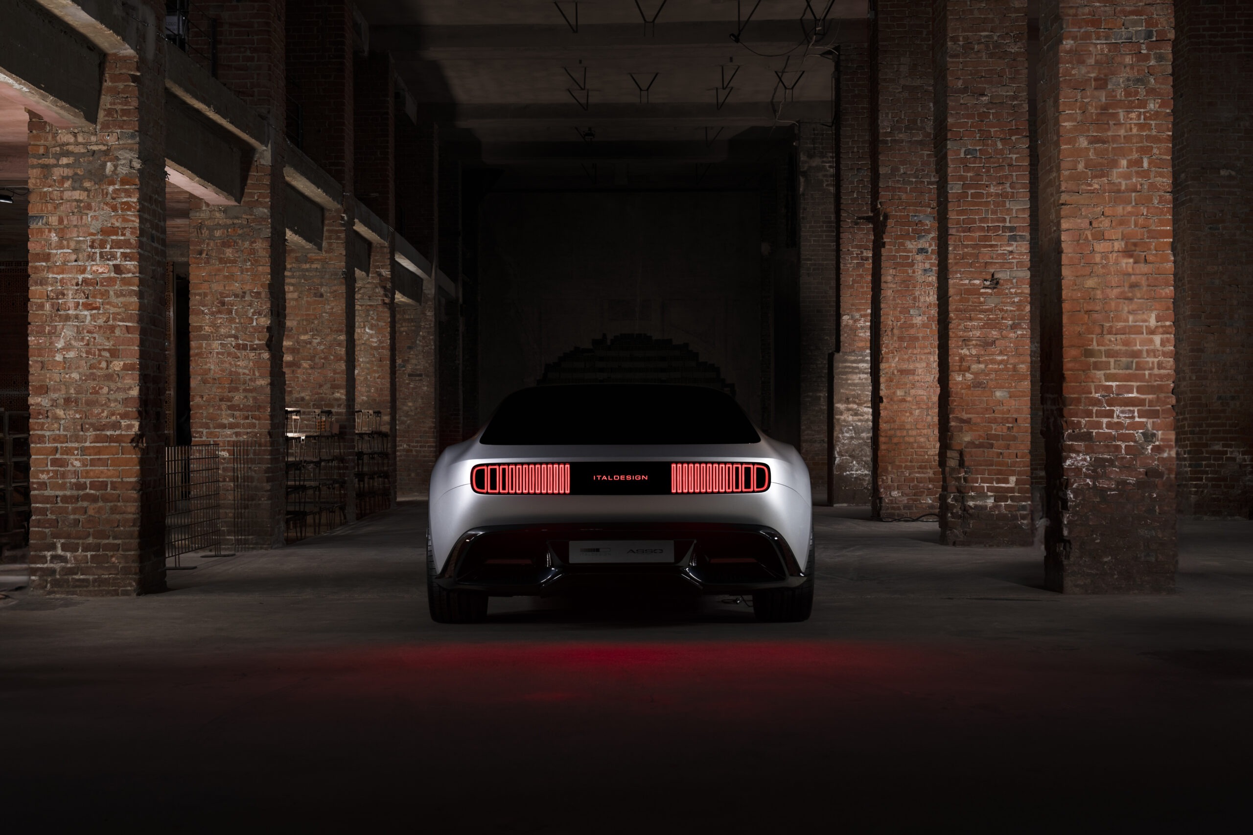 Italdesign Asso di Picche in Movimento