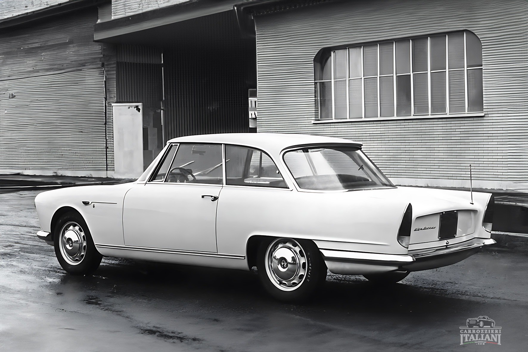 Alfa Romeo 2000 Sole