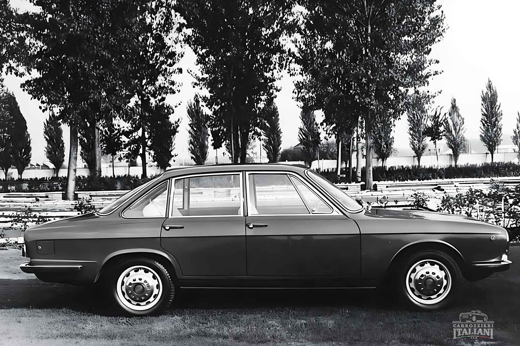 Alfa Romeo 2600 De Luxe