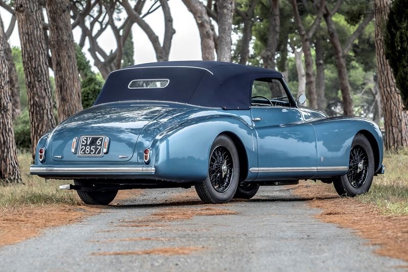 Alfa Romeo 6C 2500 SS Cabriolet Pininfarina