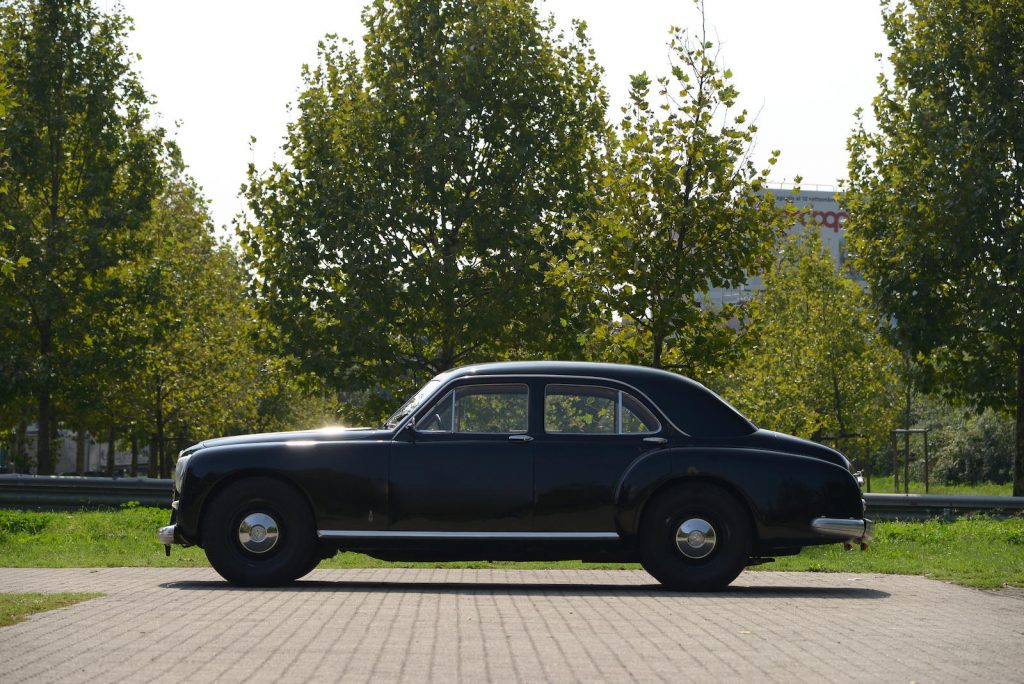 Alfa Romeo 6C 2500 S Berlina Pininfarina