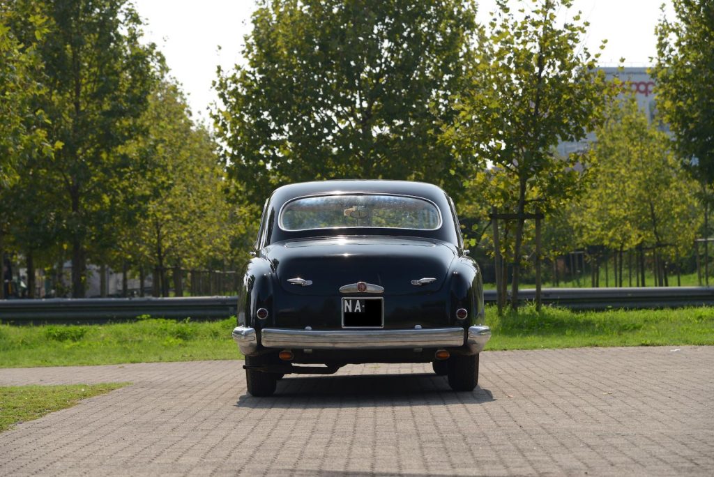 Alfa Romeo 6C 2500 S Berlina Pininfarina