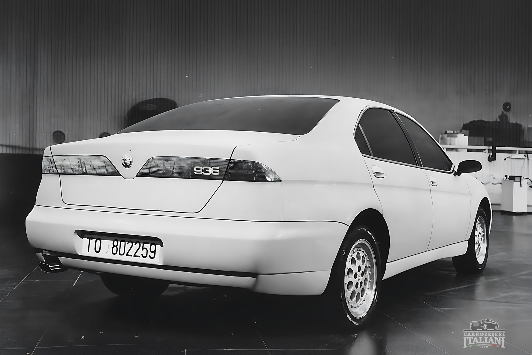Alfa Romeo 936 Bertone